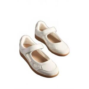 NEW SILENT D women's samantha ballet sneaker shoe in white